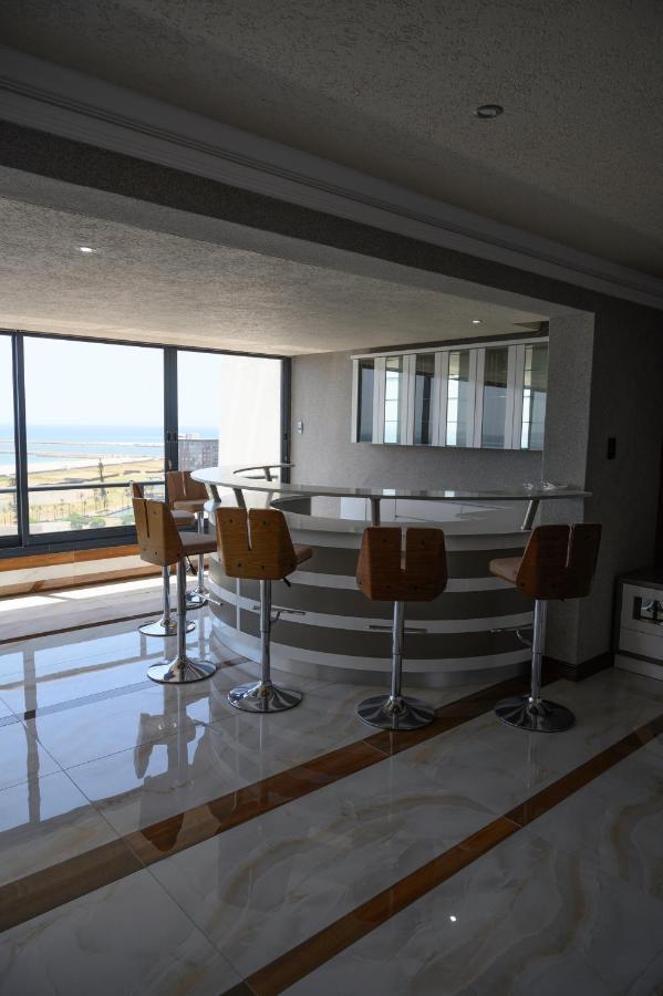 דורבן Luxury Point Waterfront Apartment At The Spinaker מראה חיצוני תמונה